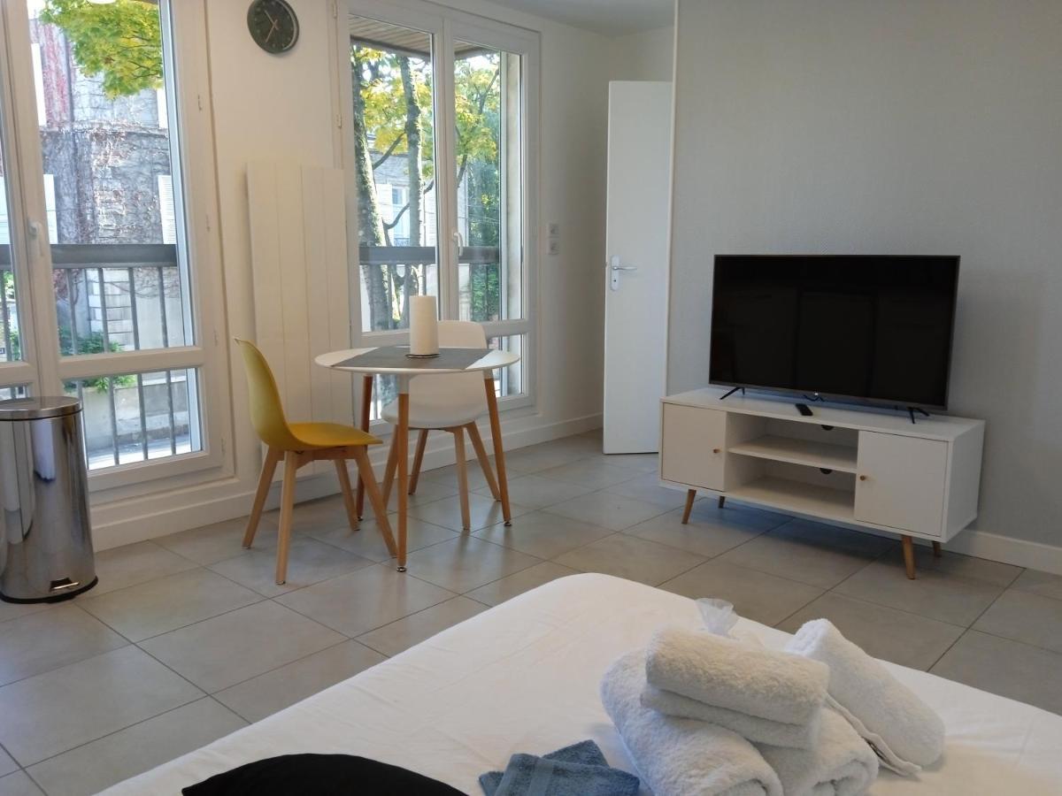 Studio Cosy Avec Garage Prive Le Mans Eksteriør bilde